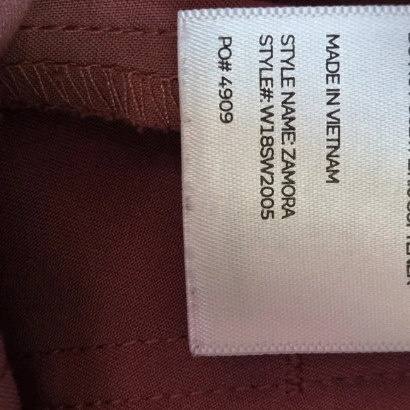 Figs Mauve Mandarin top W/ Zamora Joggers - Picture 8 of 10